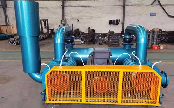 雙級串聯羅茨風機工廠實拍圖 雙級串聯羅茨風機工廠實拍圖